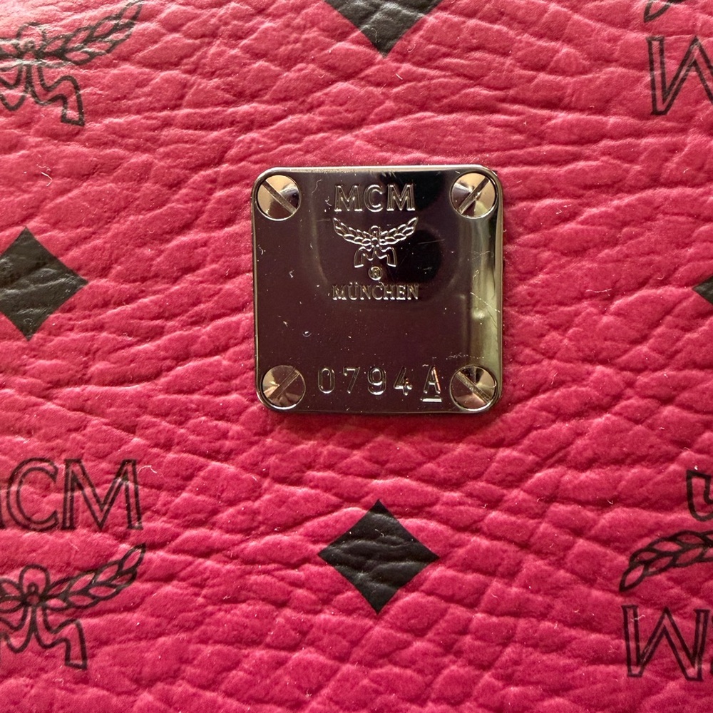 MCM Red and Black Logo Backpack - Picture 10 of 11